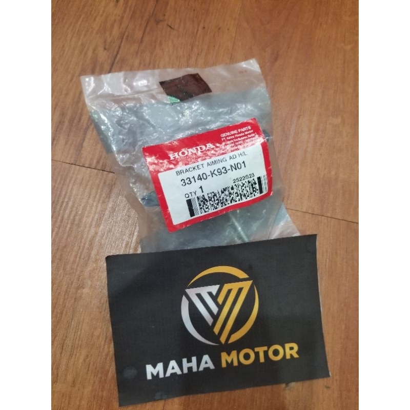 Braket Setelan lampu Honda Scoopy eSP kode 33140K93N01