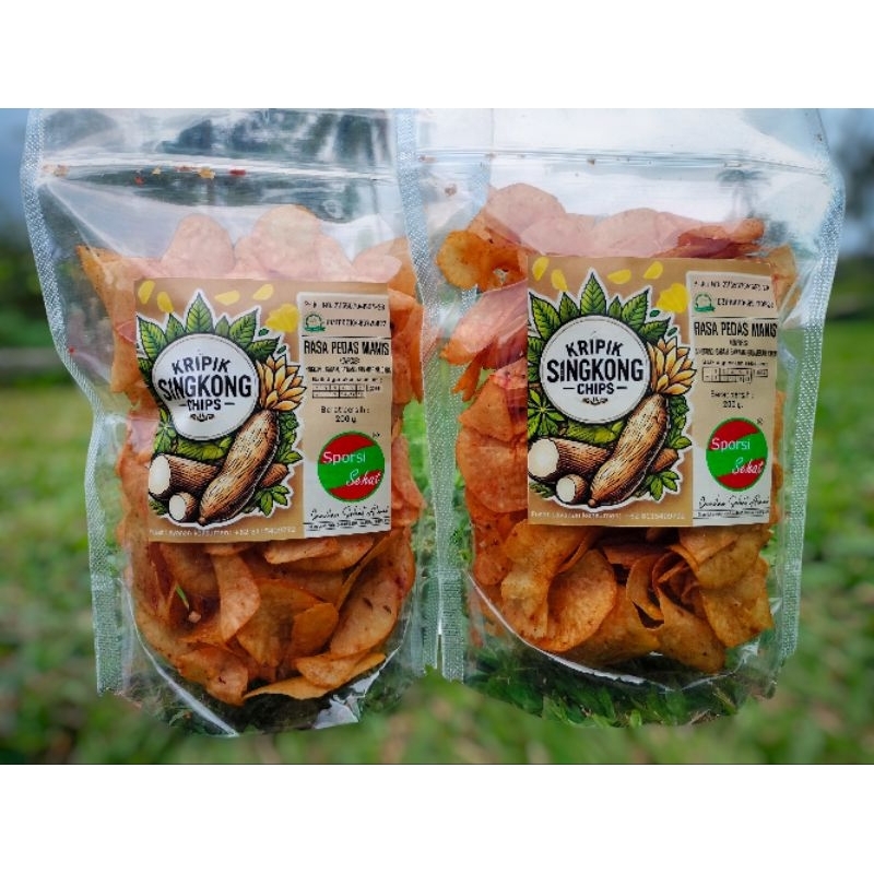 

Kripik Singkong Chips (Pedas Manis) 200gram