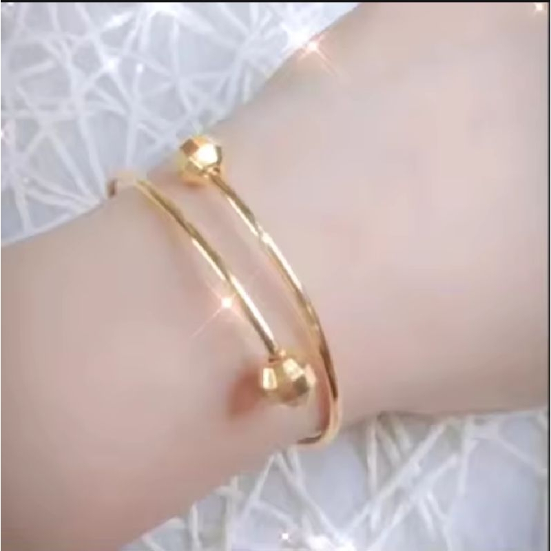 Gelang polos Titanium motif bulat terbaru