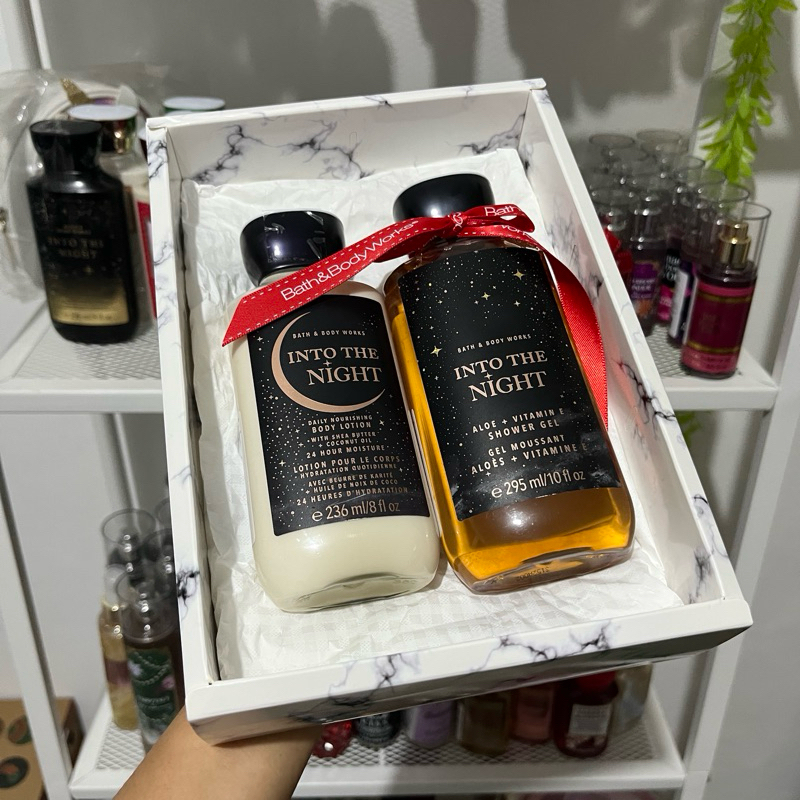 

GIFT INTO THE NIGHT BATH&BODY WORKS