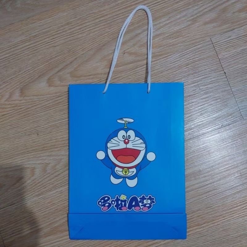 

Paper Bag Motif Doraemon