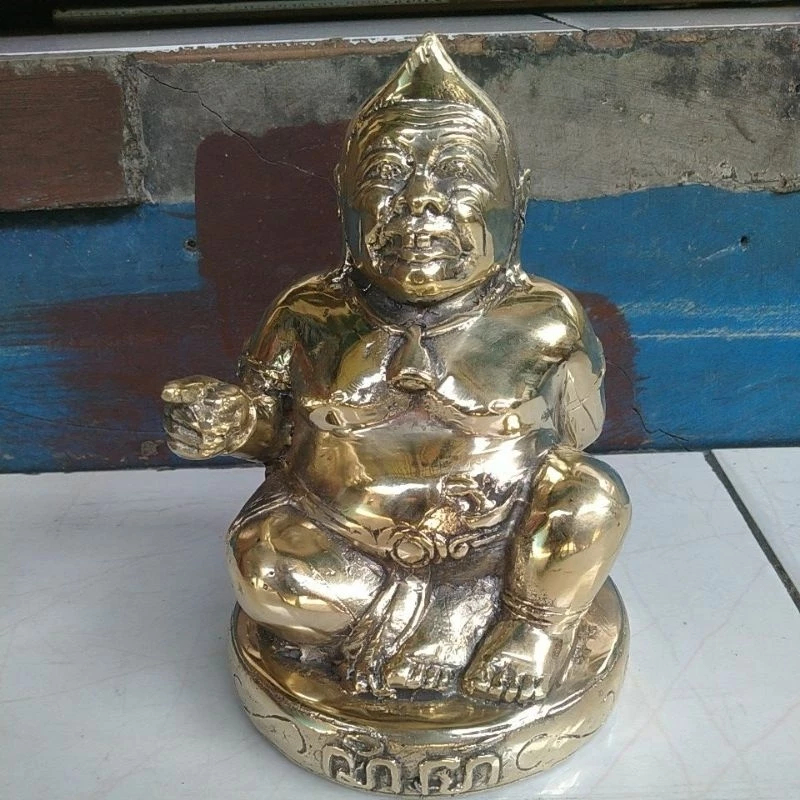 koleksi pajangan patung Semar Kuningan unik