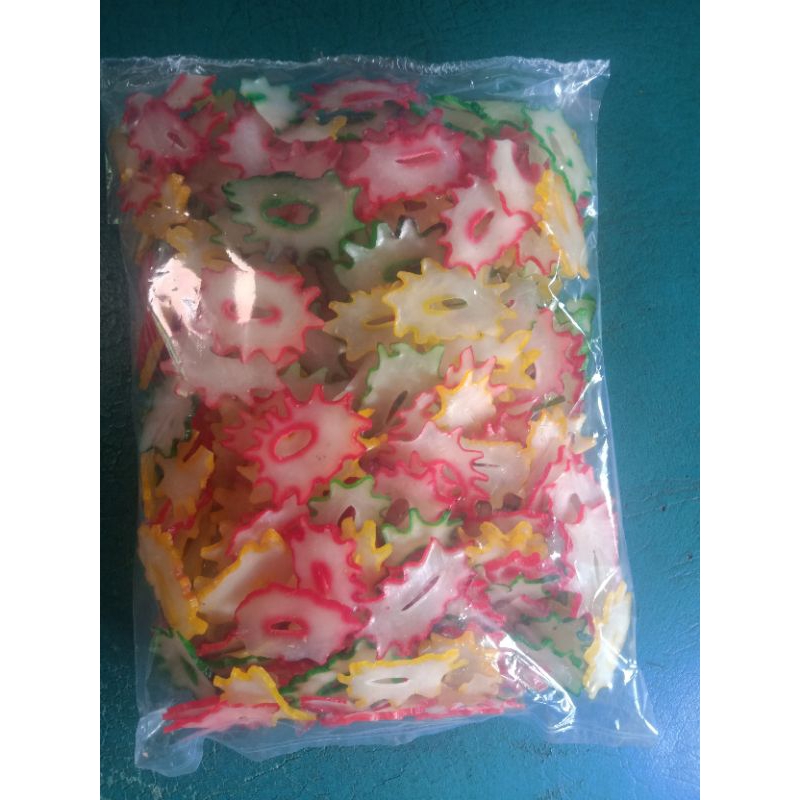 

KERUPUK TERSANJUNG 250 gram BENTUK BUNGA,KERUPUK BAWANG MENTAH GURIH