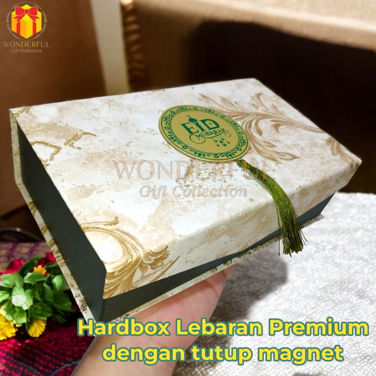 

Hardbox Hijau Lebaran/Ramadhan Wallpaper Tutup Magnet Sekat 3 30 x 17,5 x 8,5 - RMD-WP-3S