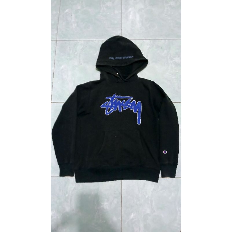 STUSSY X CHAMPION