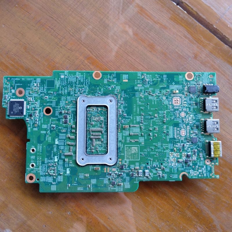 motherboard normal dell Inspiron 13 5000 series 5368 model p69g001 core i3 gen 6