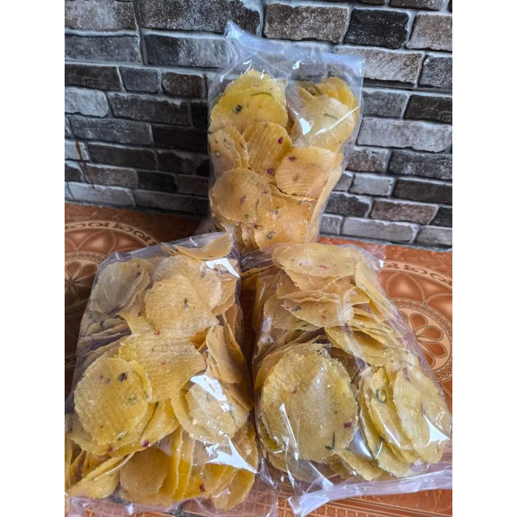 

kicipring khas jawa barat kerupuk kicipring olahan home made dengan di kemas sehigenis mungkin