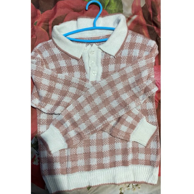 Sweater Rajut Crop Wanita Kotak-Kotak Lengan panjang Pink-Putih