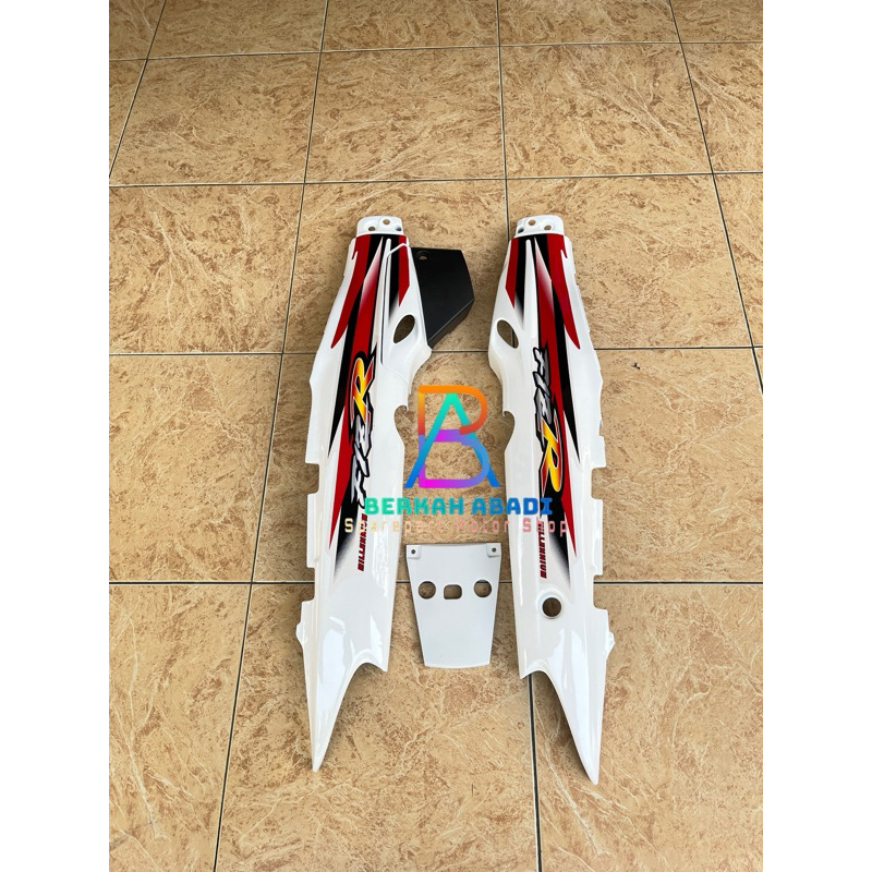 COVER BODY Belakang Samping Kanan Kiri FizR F1ZR Putih Merah (Include Striping Millenium Merah Putih