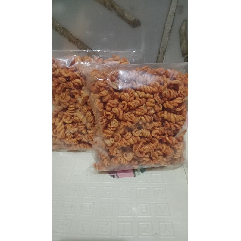 

Pasta Makaroni Spiral Viral Pedas Renyah-200 gram