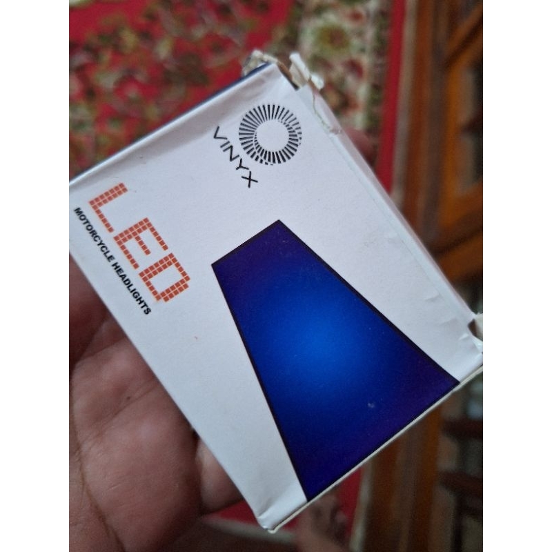 dudukan lampu sorot lampu tembak merk vinyx