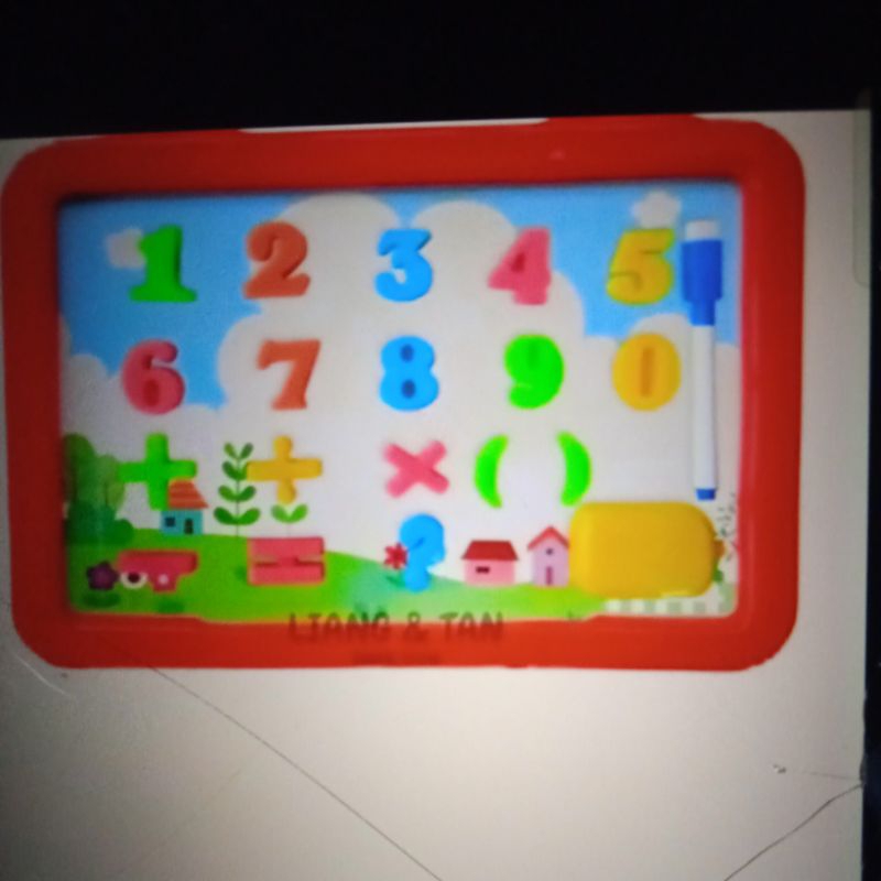 promo mainan papan tulis magnet tempel anak matematika angka hurup