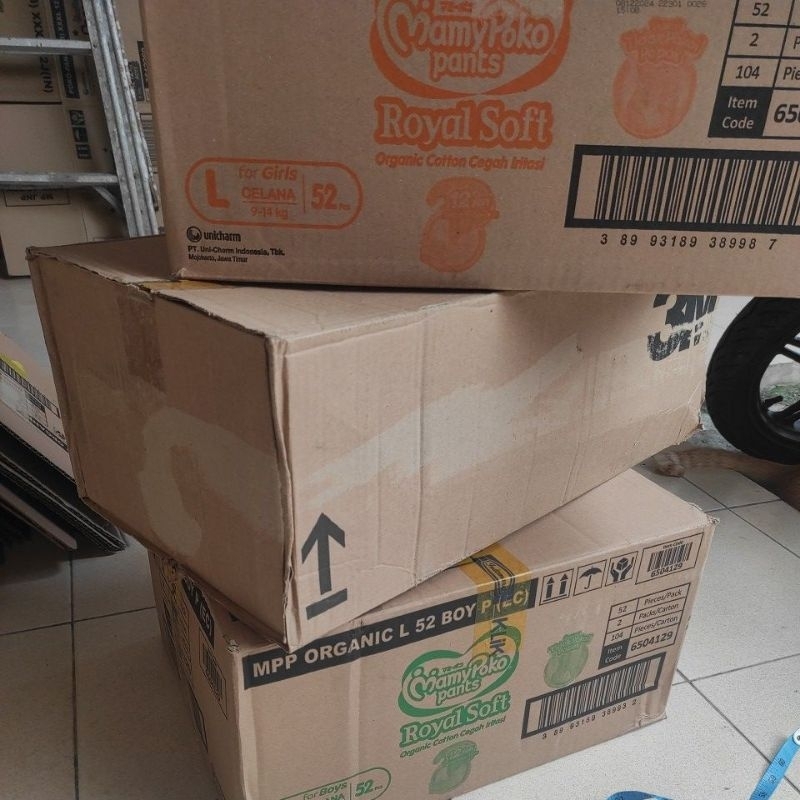 

Kardus Medium Sedang Tebal Bekas Box Karton Packaging Pindahan