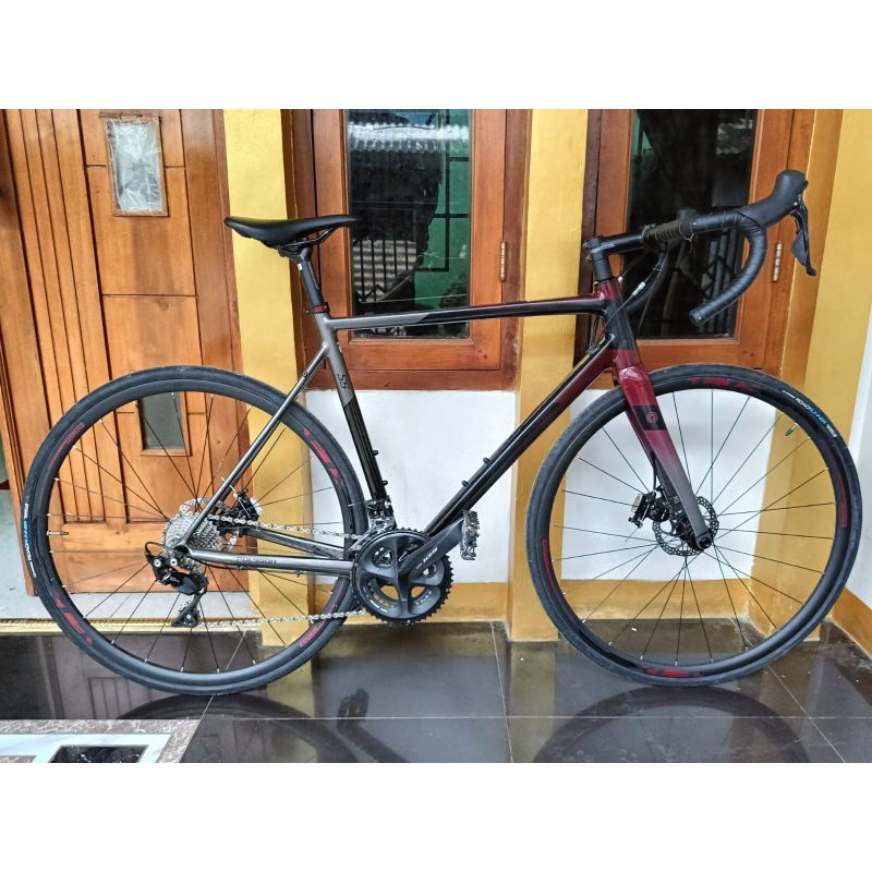 Sepeda Balap Polygon Strattos S5D