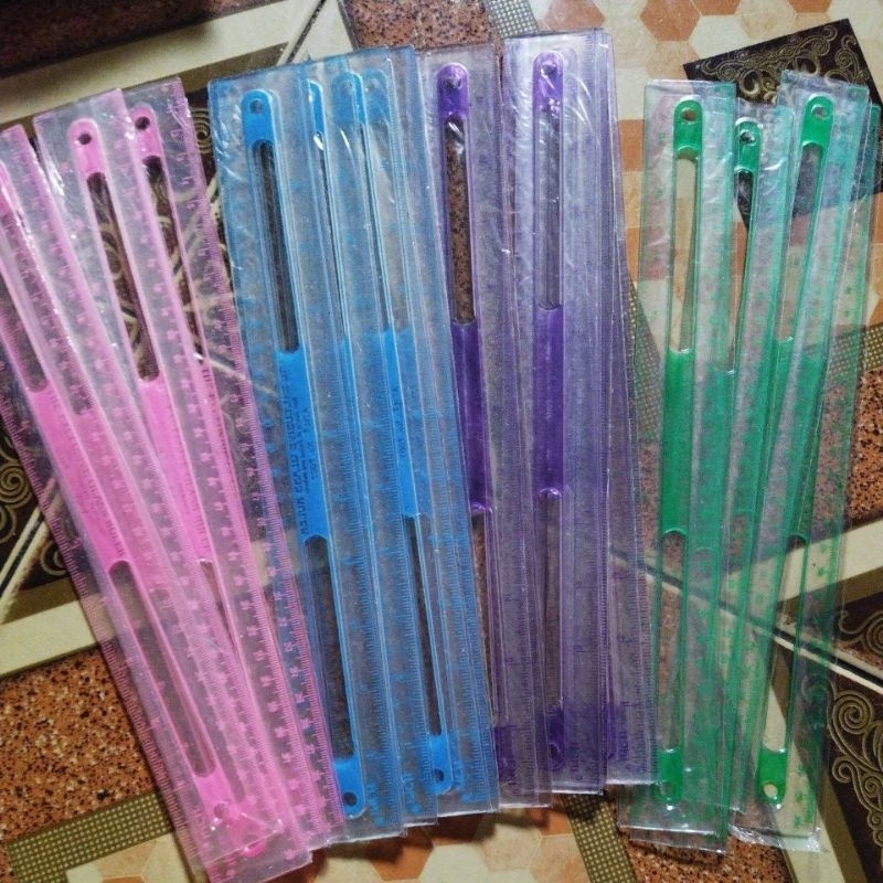 

penggaris mika 30 cm