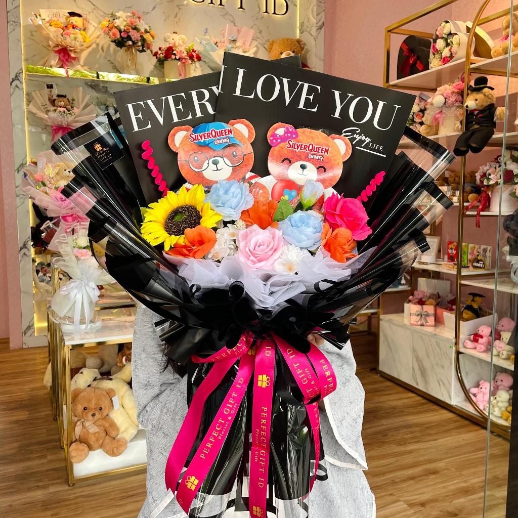 Buket Bunga Beruang Silverqueen Valentine Kado Romantis Kado Ulang Tahun Kado Anniversary