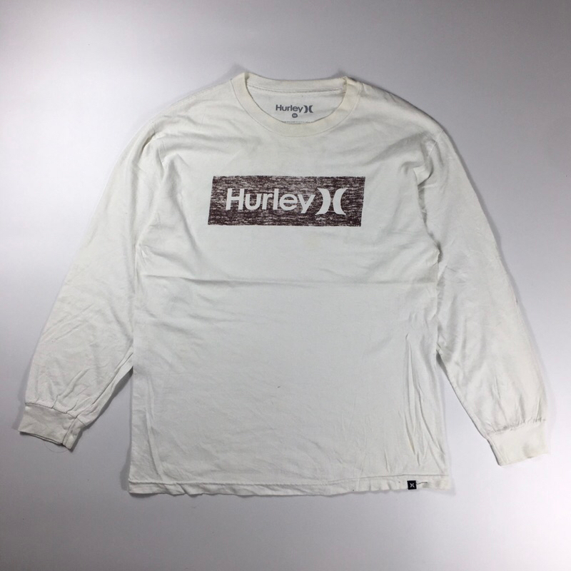 Longsleeve box by HURLEY