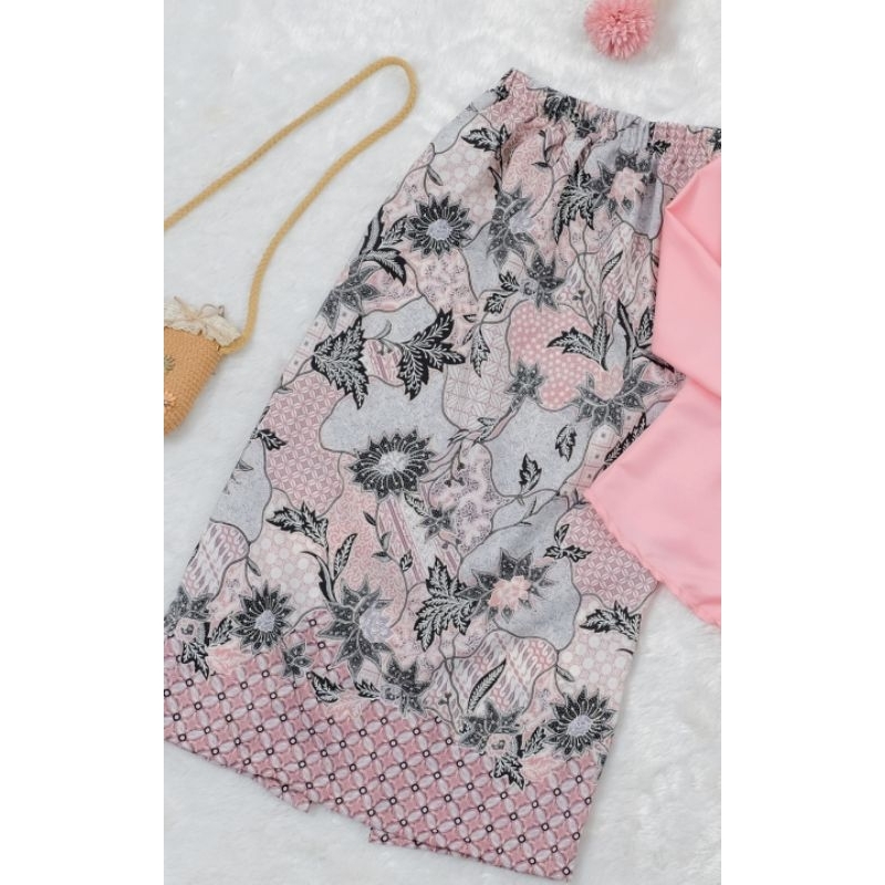 ROK SPAN BATIK ANAK GOOD QUALITY / BAWAHAN ROK PANJAG KEBAYA ANAK PEREMPUAN