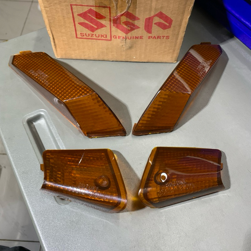 Mika sen depan belakang Suzuki Crystal BEST 110 Original Sgp