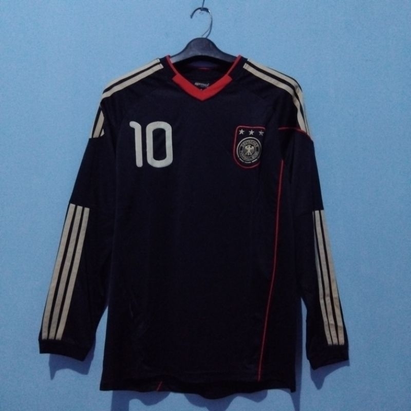Jersey Jerman 2010 Away