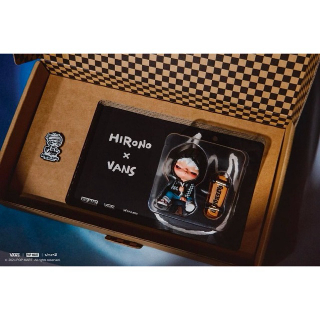(LIMITED EDITION) Vans X Hirono Set Toy Figure