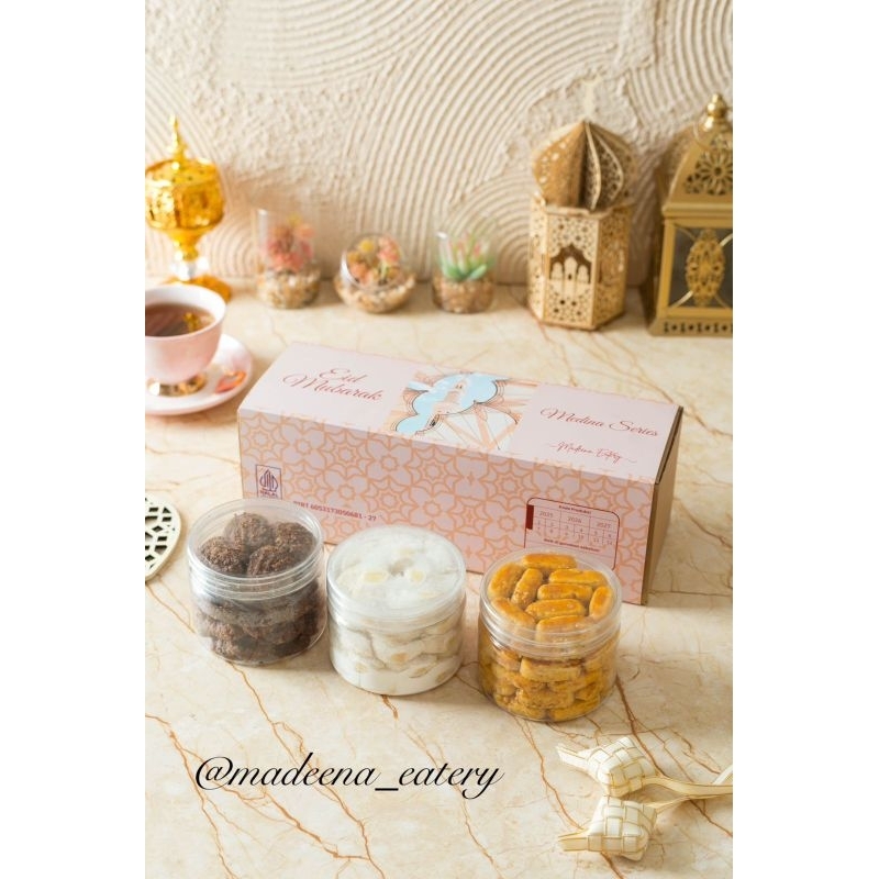 

MEDINA SERIES Hampers Idul Fitri Lebaran Hari Raya Kue Kering Kue Lebaran MADEENA EATERY