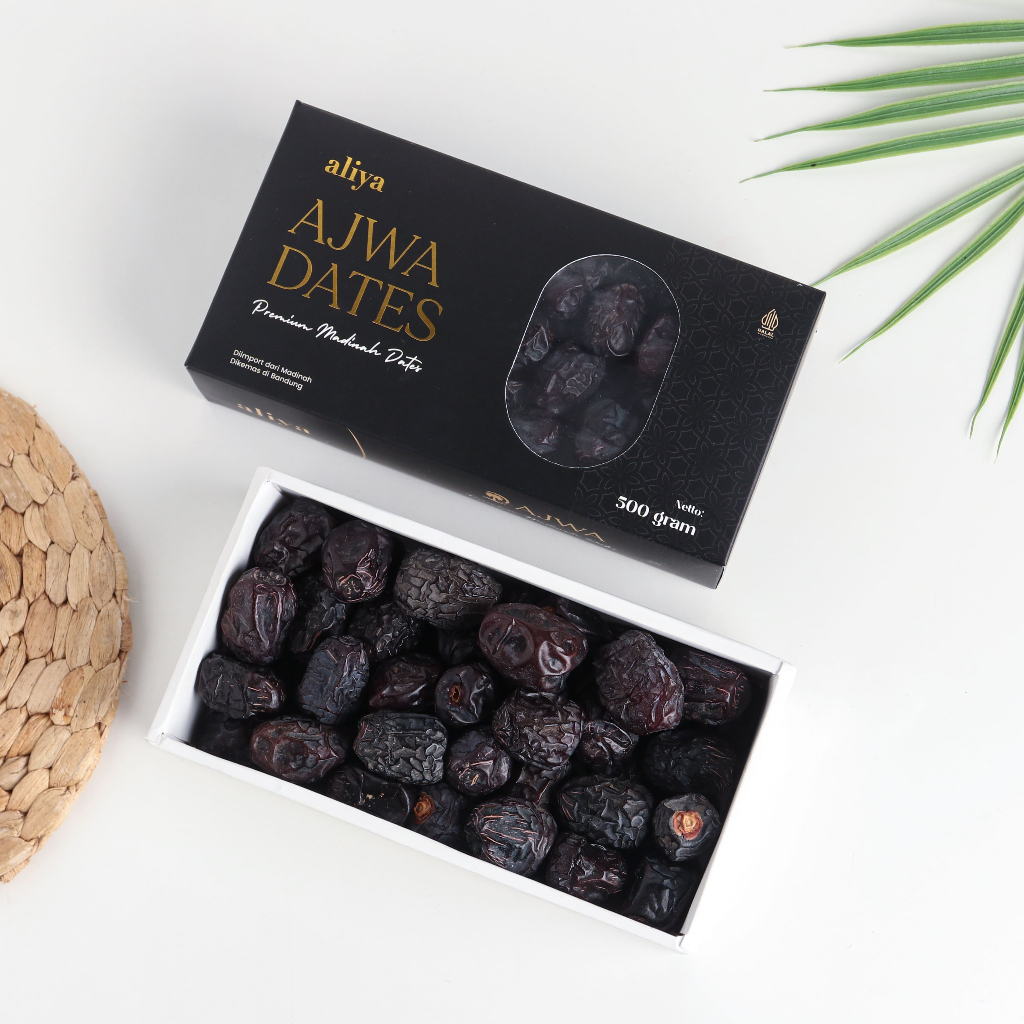 

Paket Hemat 2 in 1 Kurma Aliya X Kurma Buraidah 500 Gram Premium Korma Nabi Asli Madinah Oleh Oleh Haji Umroh