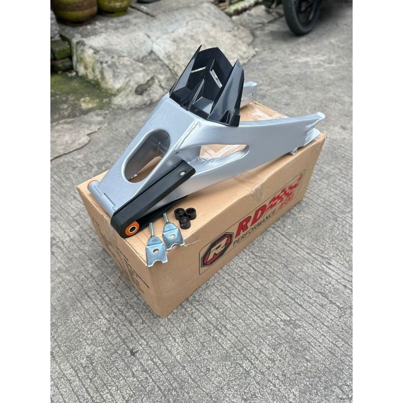 swing arm lebar satria fu fi swing arm satria fu karbu lebar silver