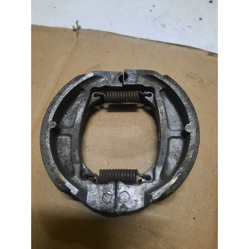 kampas rem belakang hyosung bosowa sf50 kampas rem bosowa sf50