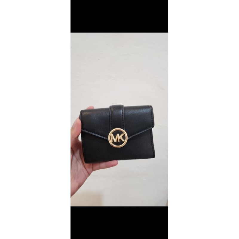 Dompet MK Carmen Black