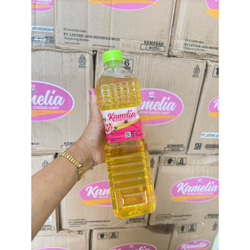 

Minyak goreng KAMELIA 800ml