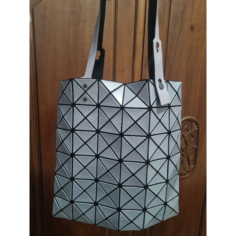 Preloved bao2 issey miyake grey tote