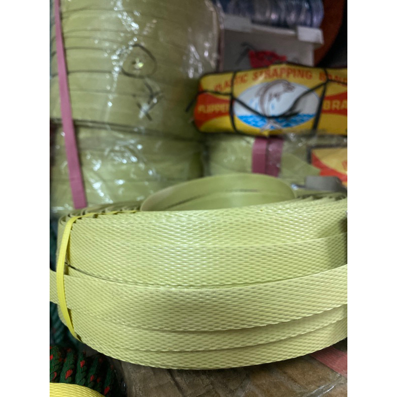

Tali Packing Strapping Band @ 1 kg Tali Packing Warna Hijau Kuning