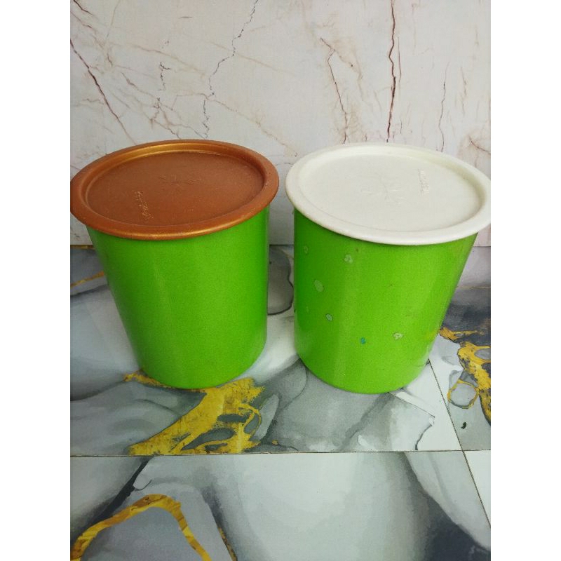 toples tiwi mines printing 1,9 liter tupperware preloved second