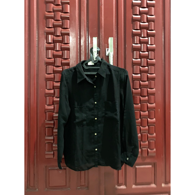 Preloved Gaudi Kemeja Semi Sheer