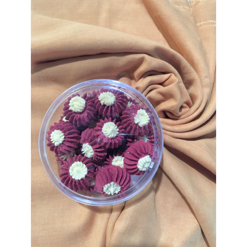 

Red Velvet kue kering lembut kemasan 250gram