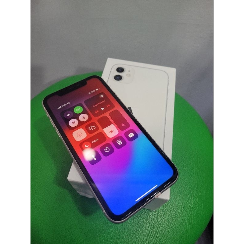 Iphone 11 White - 64 Gb all Operator