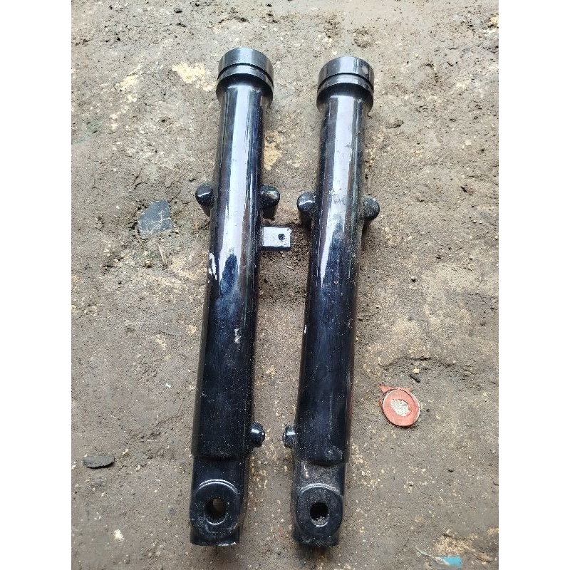 BUTTOM BATEM SHOCK DEPAN YT115 ORIGINAL