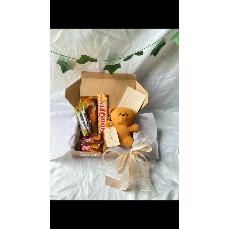 

Hampers Murah || Snack box || Hadiah wisuda || Hadiah sempro || buket bunga || buket boneka || Kado unik || kado Ulang tahun || HAMPERS GIFT BOX HAMPERS SNACK
