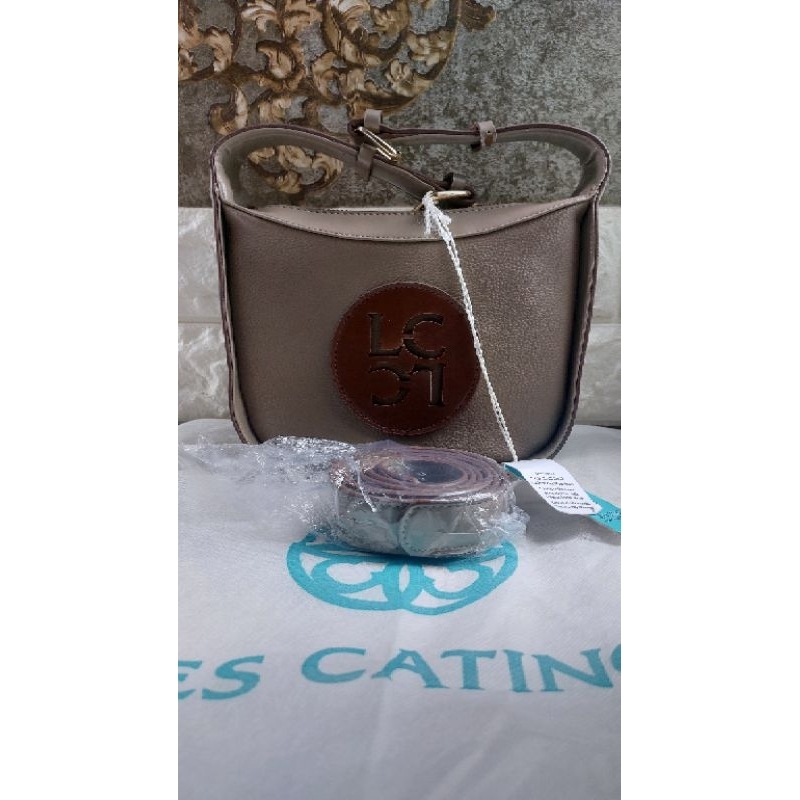 sling bag wanita Les Catino