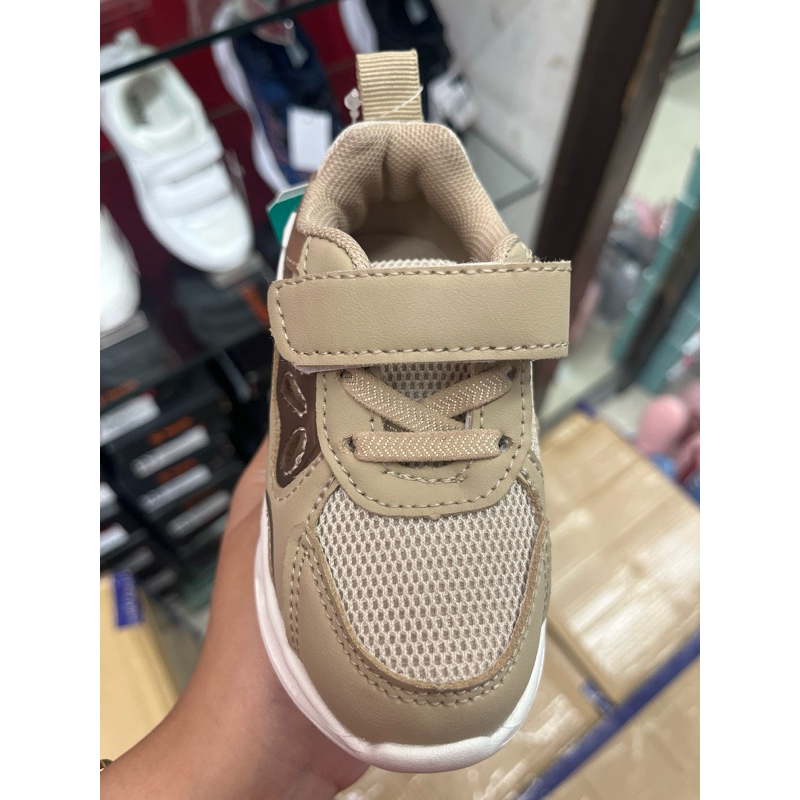 sepatu anak little m LED