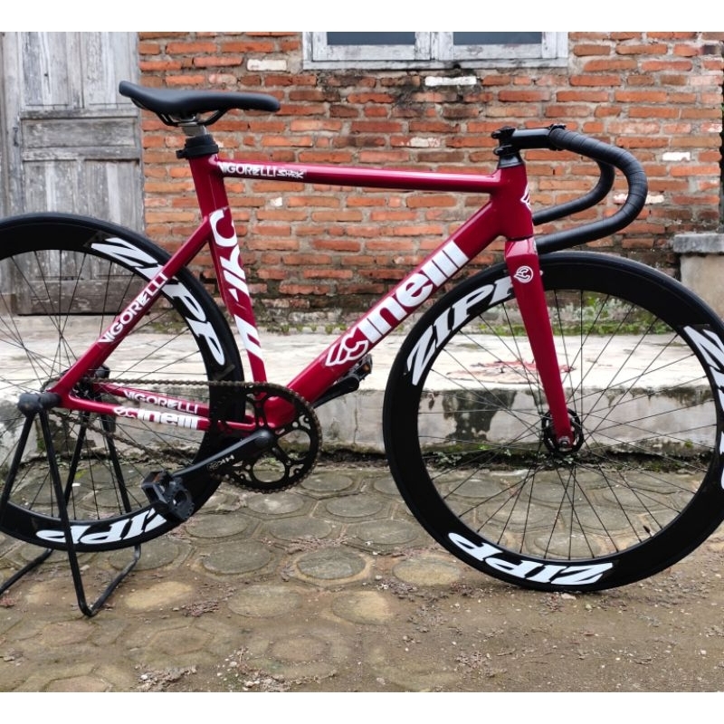 Fixie Cinelli Vigorelli Shark Warna Merah Maron Murah Meriah Siap Pakai