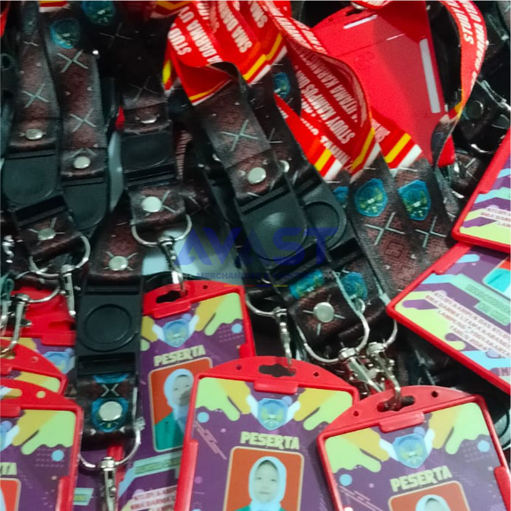 

SET PAKET NAME TAG | CETAK TALI LANYARD PRINT SUBLIM TALI LANYARD + CASING BIASA + ID CARD CUSTOM