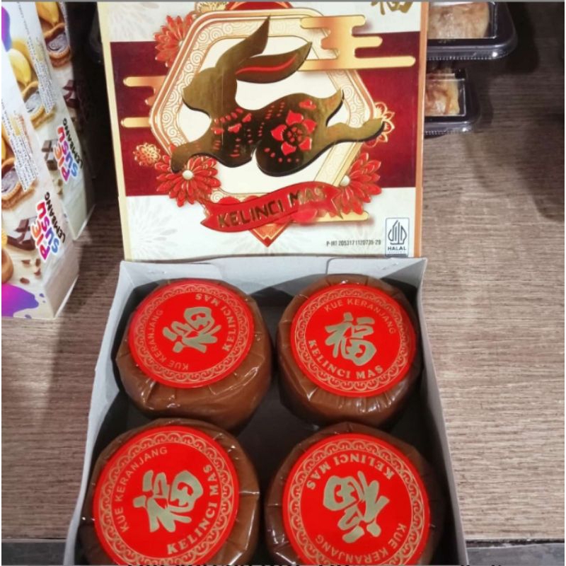 

Kue Keranjang Isi 4 Pcs