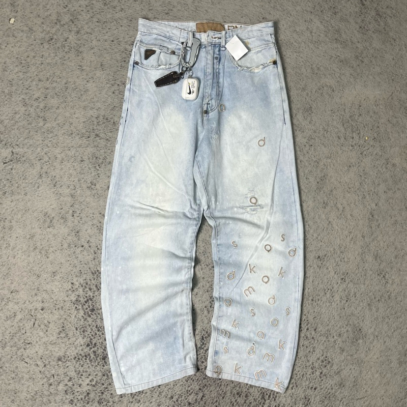 AKADEMIKS Baggy Jeans