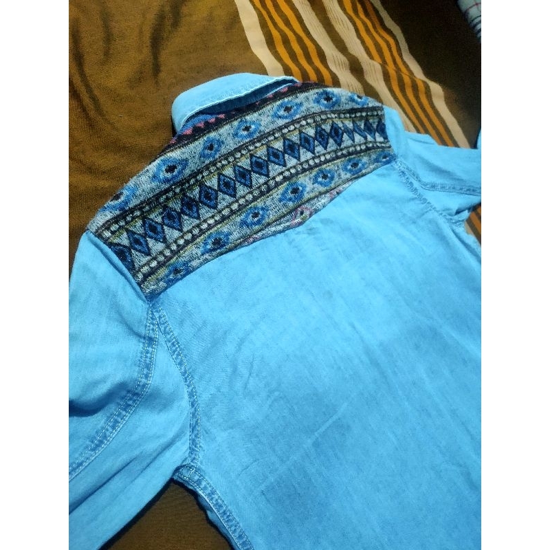 Kemeja Denim Giordano Navajo