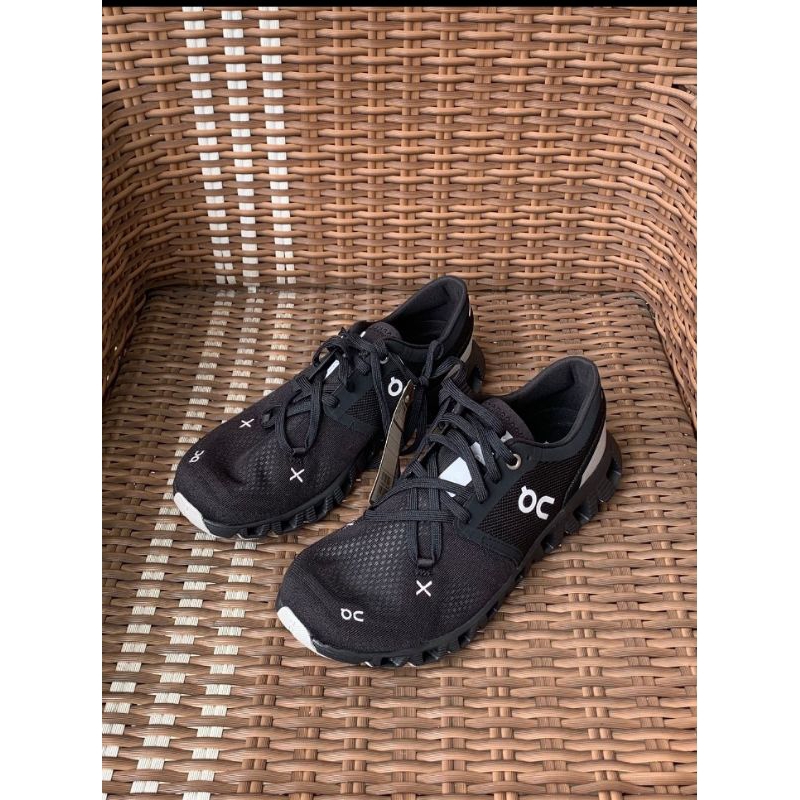 On Cloud Running Shoes