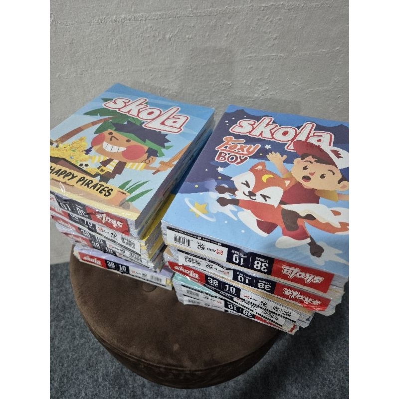 

Bukutulis SKOLA by SIDU