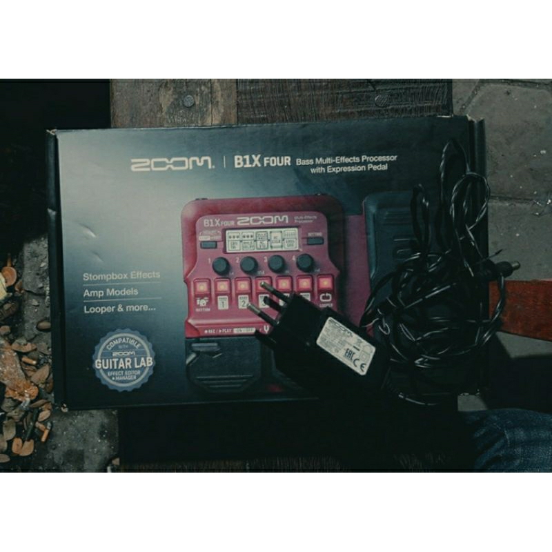 efek bass zoom b1x four
