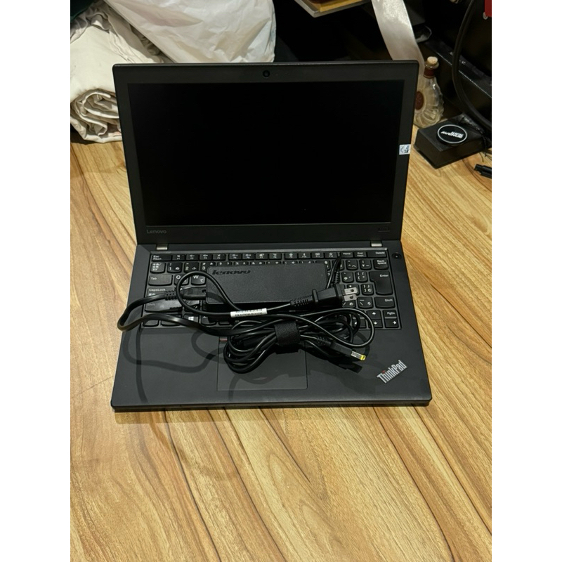 Lenovo Thinkpad X270 Core i5 Gen 7 Ram 8GB SSD 256GB